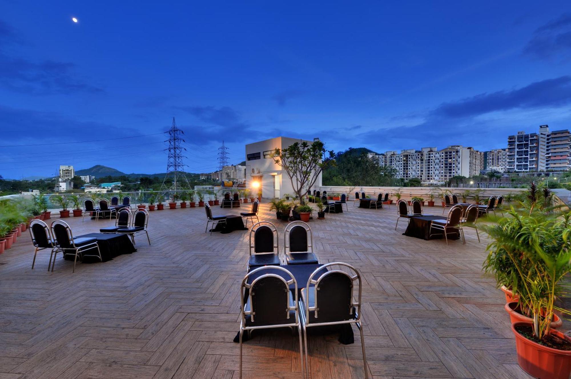 The Fern Residency, Vadgaon - Talegaon, Pune Exteriér fotografie