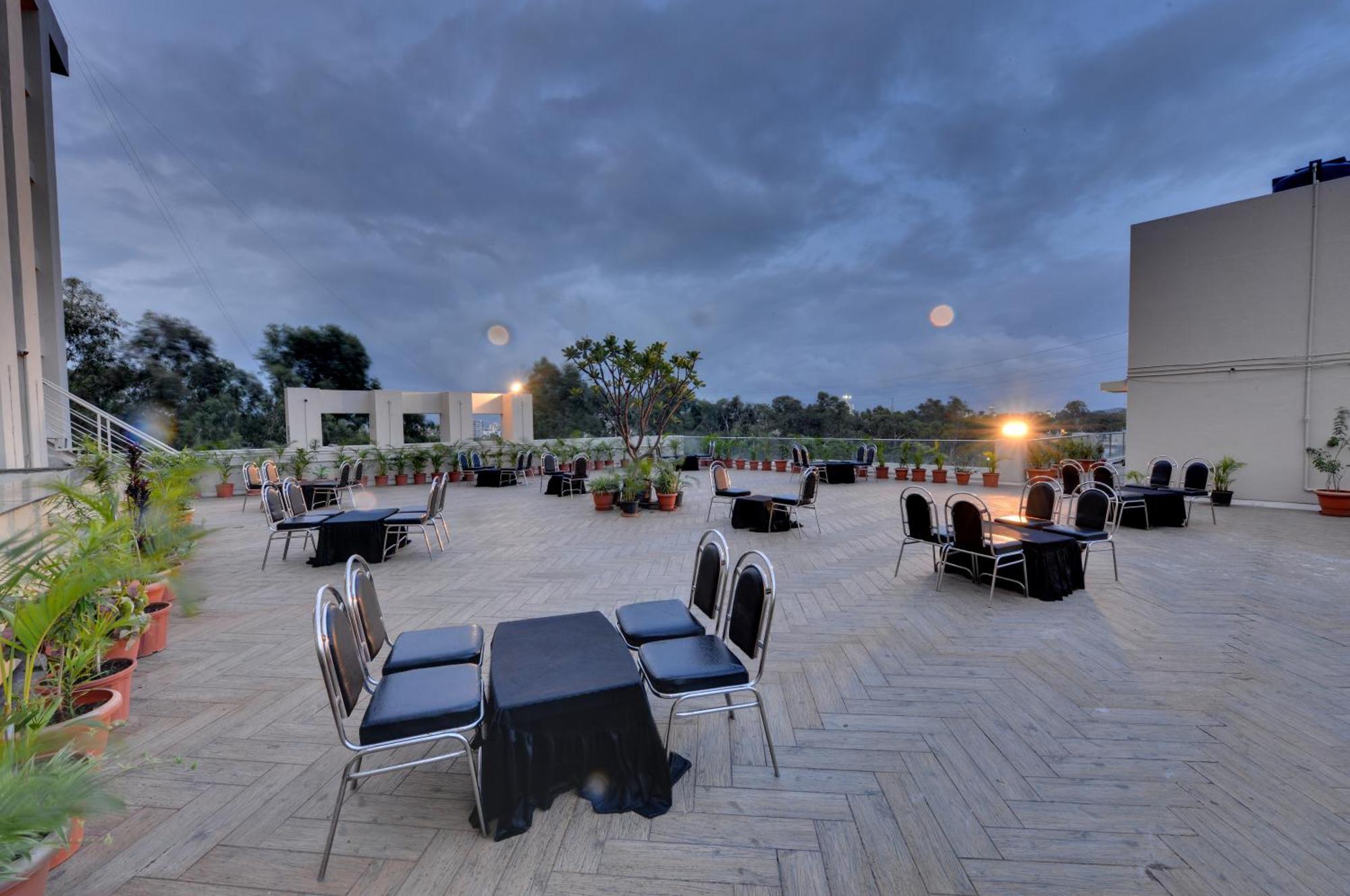 The Fern Residency, Vadgaon - Talegaon, Pune Exteriér fotografie
